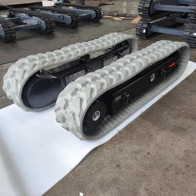 Landbouwsysteem met rubber- en staalbanden voor vrachtwagenladers en binnenliften