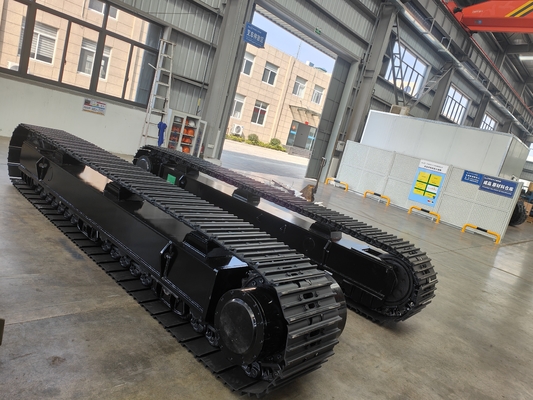 Multifunktioneel kruipend graafmachine graafmachine bulldozer onderdelen op maat rubber/staal spoor onderstel met dozer blad
