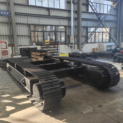 Chassis van 35T rubberen spoor met eind aandrijving, reismotor en onderstel van stalen spoor