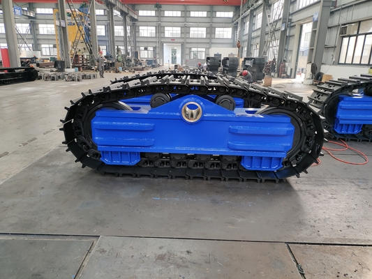 Chassis voor een tractiebaan met reismotor voor een laadvermogen van 80 ton Aanpasbaar