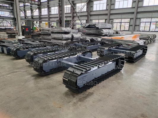 Chassis met een enkele tandplaat voor excavatorbrekers en boorplatformen